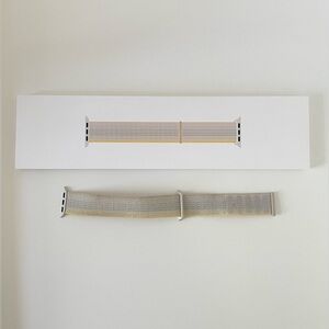 Apple Watch 41mm Sport Loop Starlight